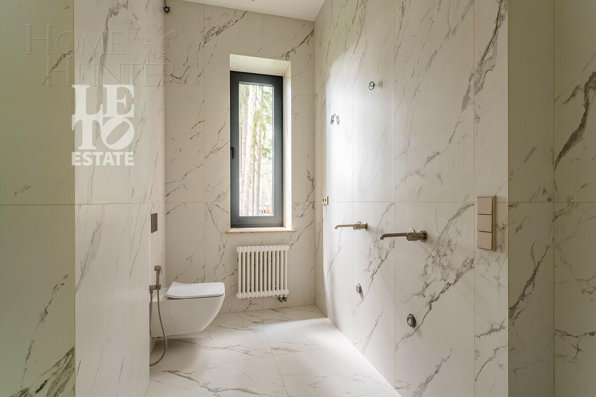 3-этажный коттедж 380 м² с отделкой