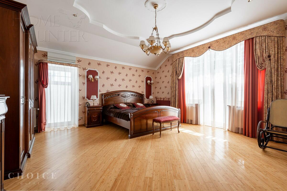 2-этажный коттедж 284.2 м² с отделкой