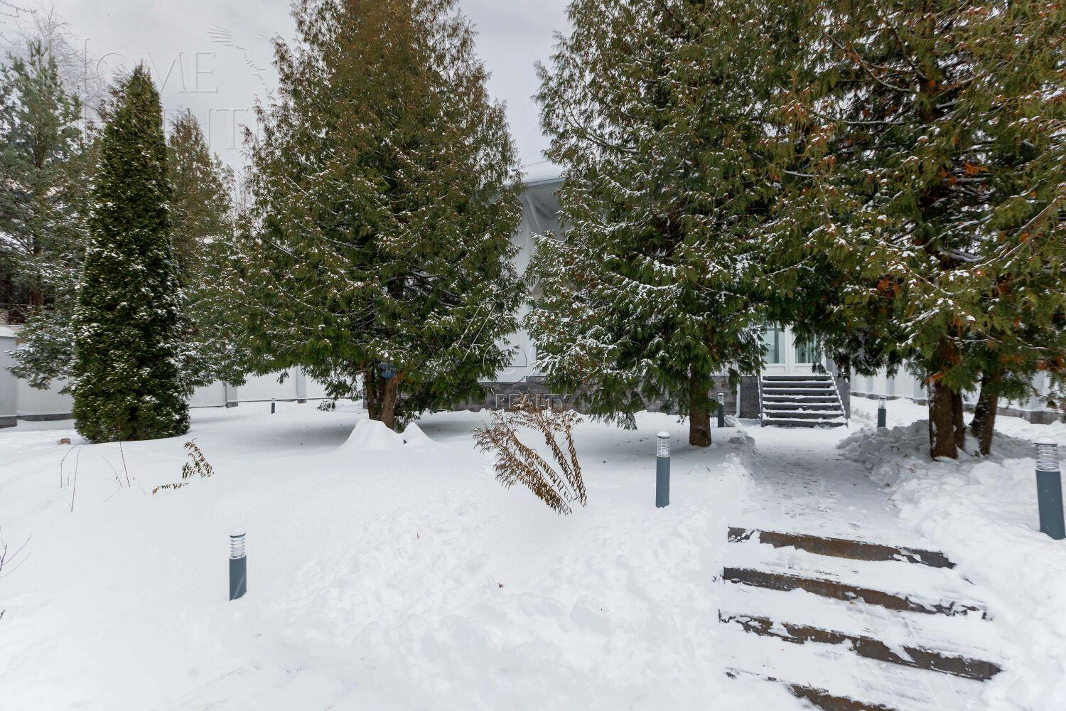 2-этажный коттедж 738 м² с отделкой