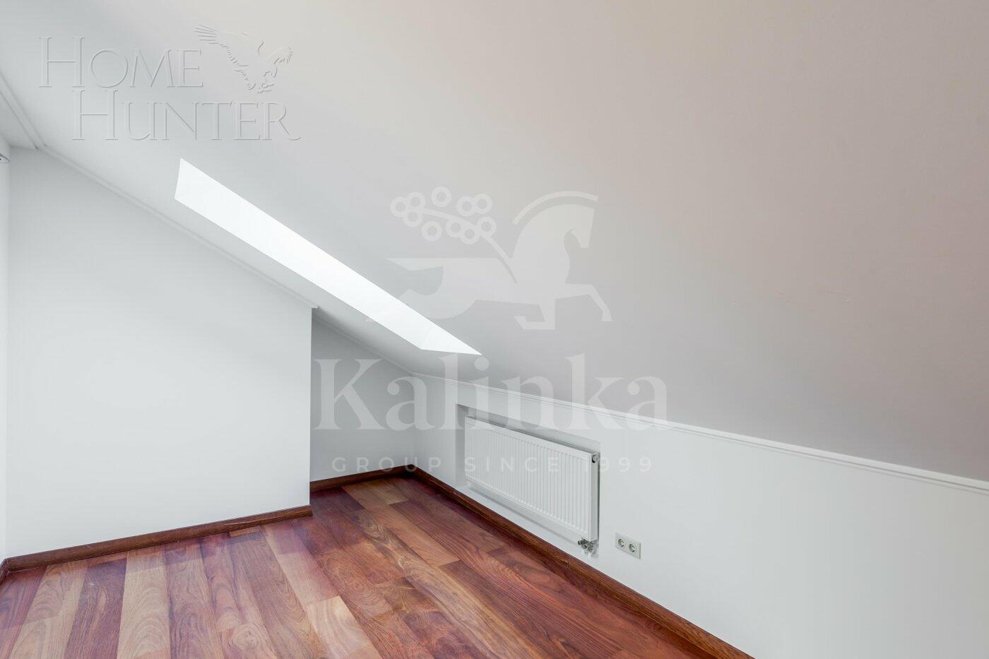 2-этажный коттедж 1 378 м² с отделкой