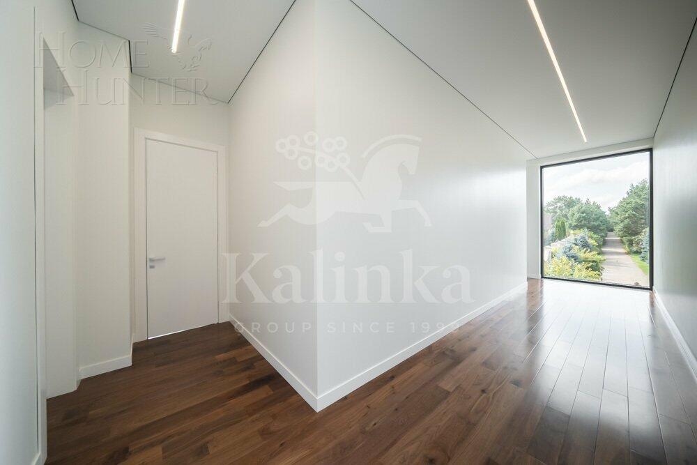 2-этажный коттедж 500 м² с отделкой