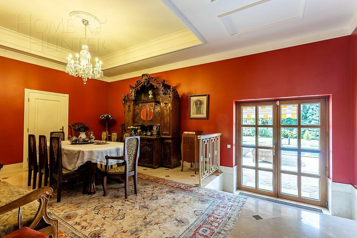 2-этажный коттедж 643 м² с отделкой