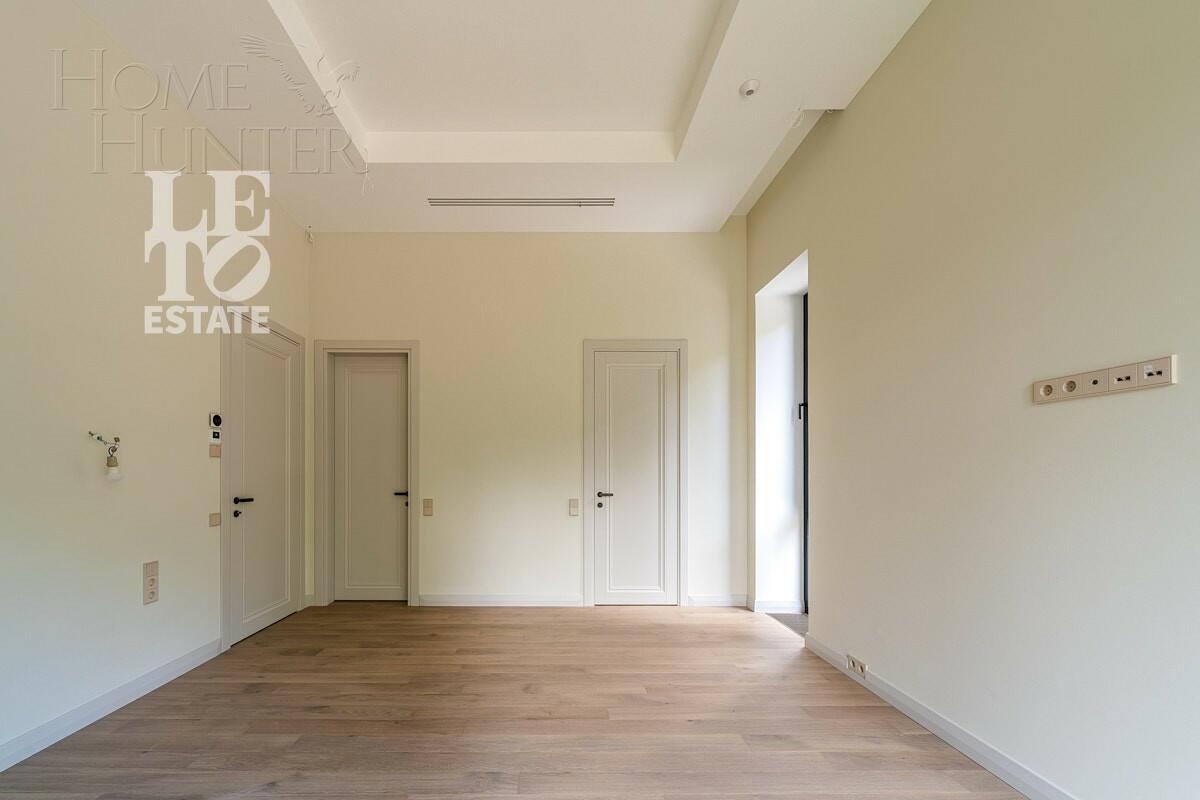 3-этажный коттедж 380 м² с отделкой