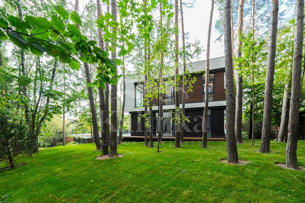 2-этажный коттедж 500 м² с отделкой