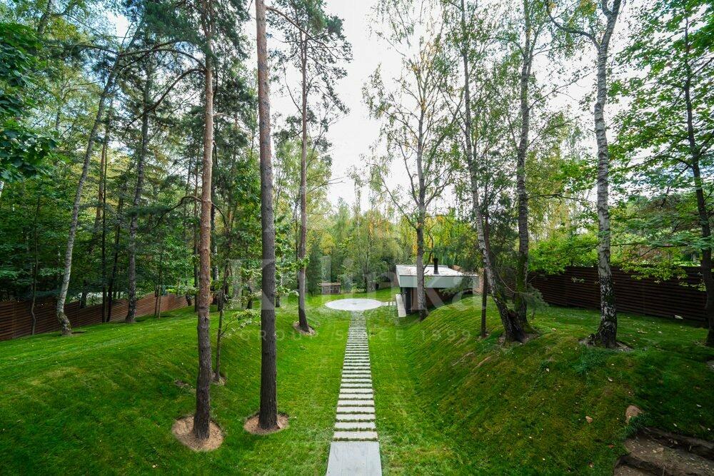 2-этажный коттедж 500 м² с отделкой