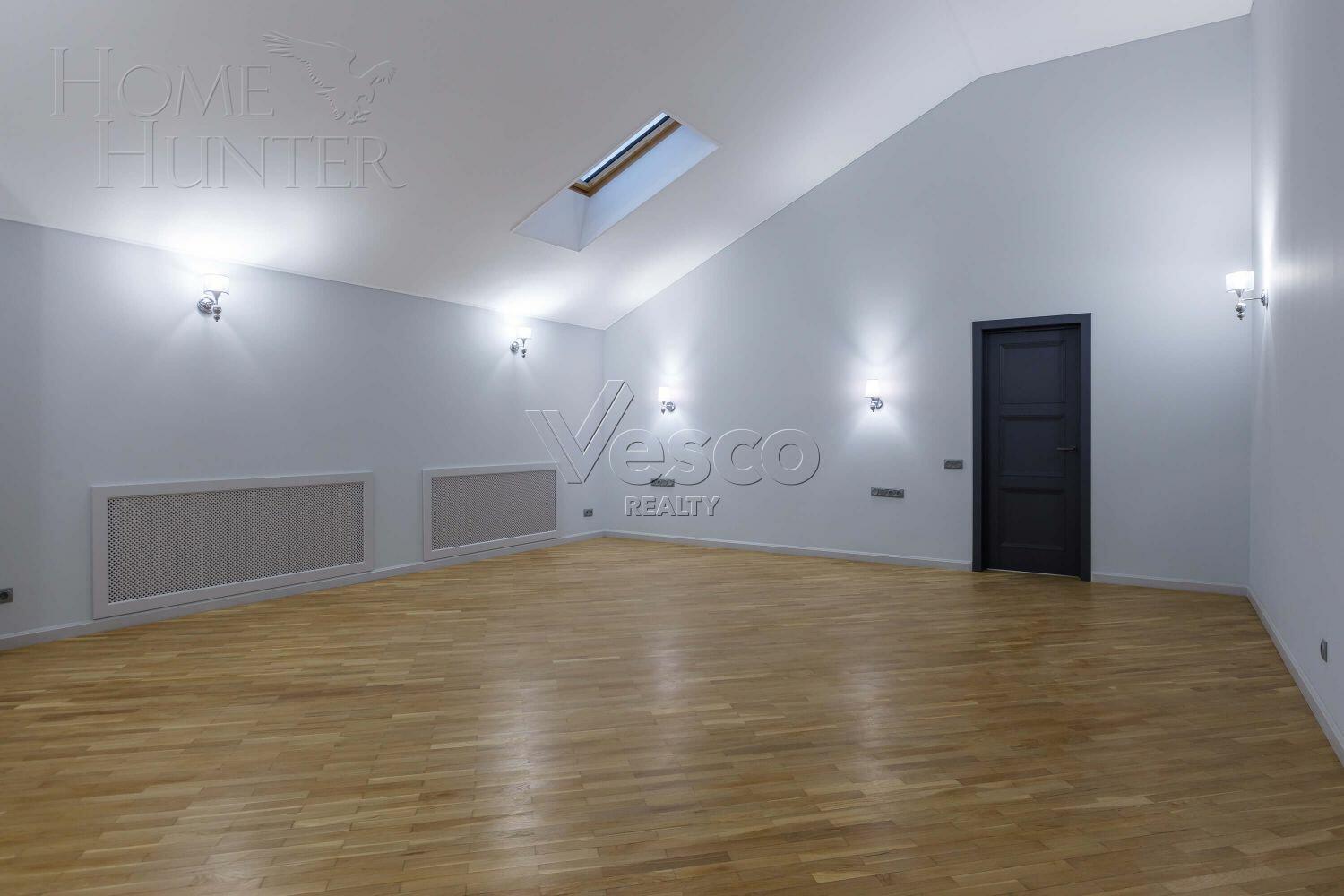 2-этажный коттедж 738 м² с отделкой