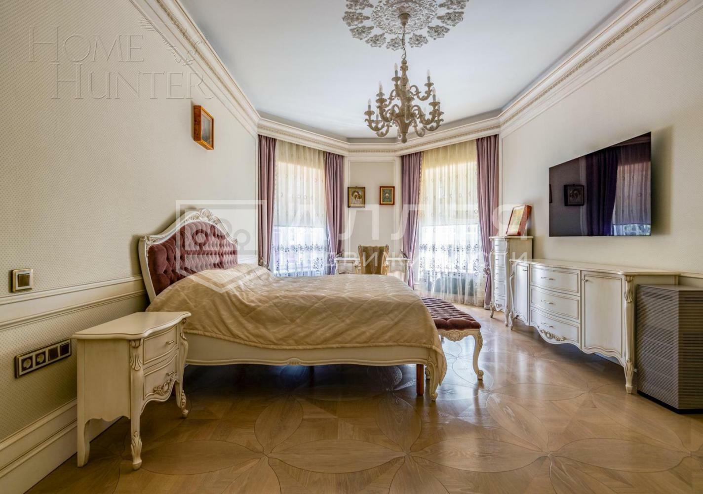 2-этажный коттедж 1 400 м² с отделкой