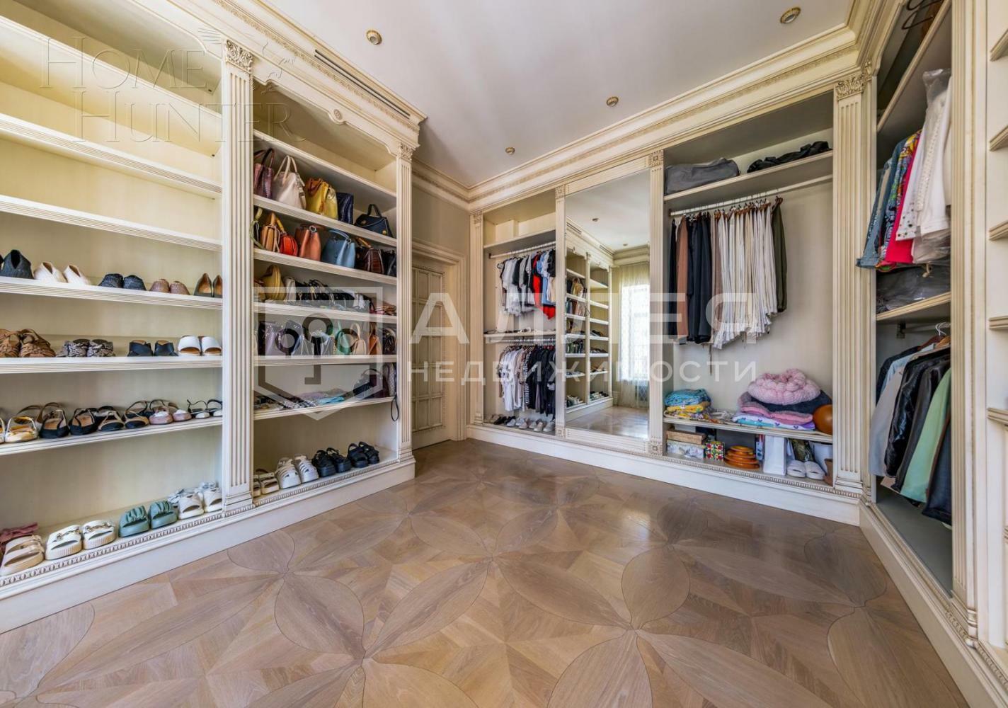 2-этажный коттедж 1 400 м² с отделкой