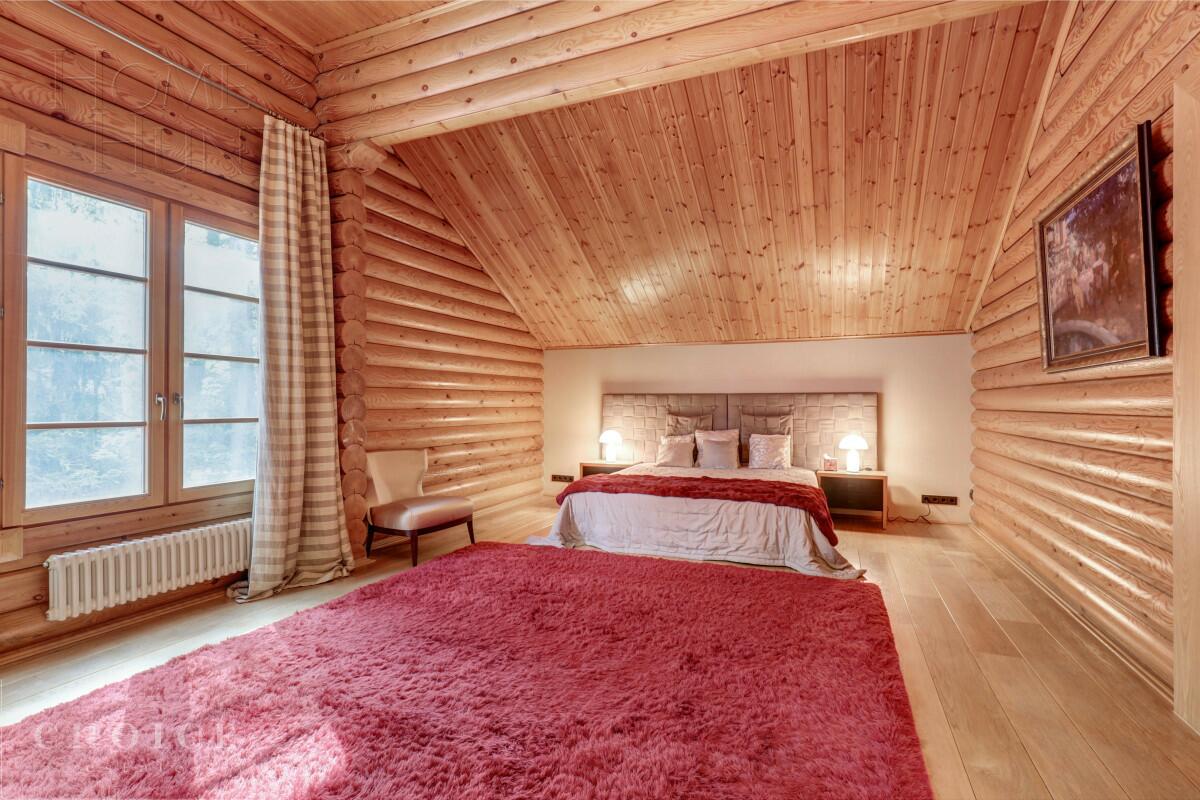 2-этажный коттедж 725 м² с отделкой