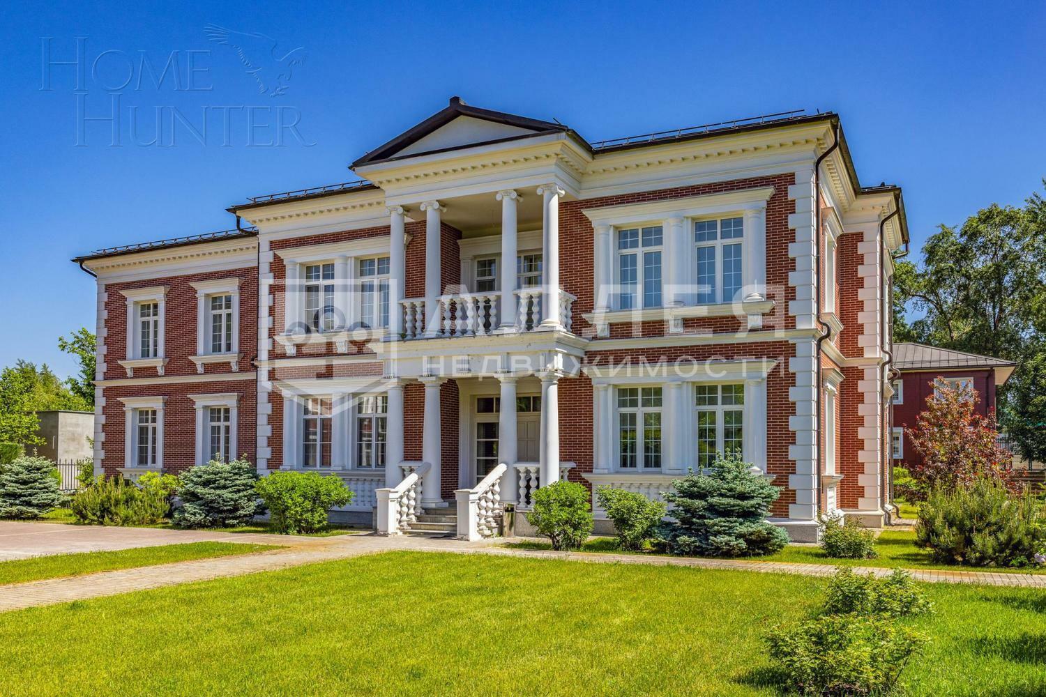 2-этажный коттедж 1 400 м² с отделкой