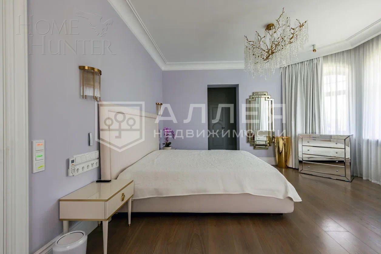 2-этажный коттедж 550 м² с отделкой