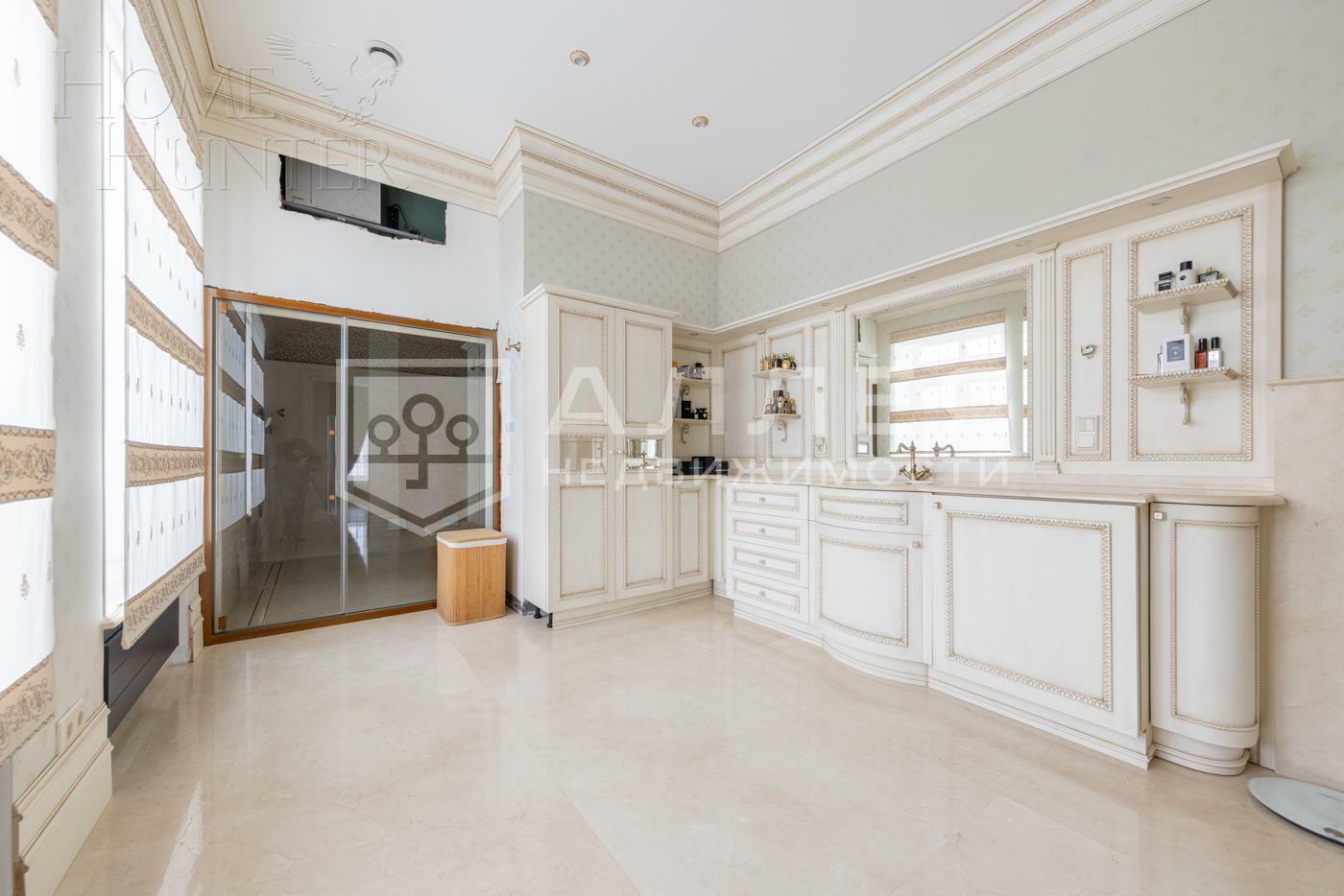 2-этажный коттедж 1 400 м² с отделкой