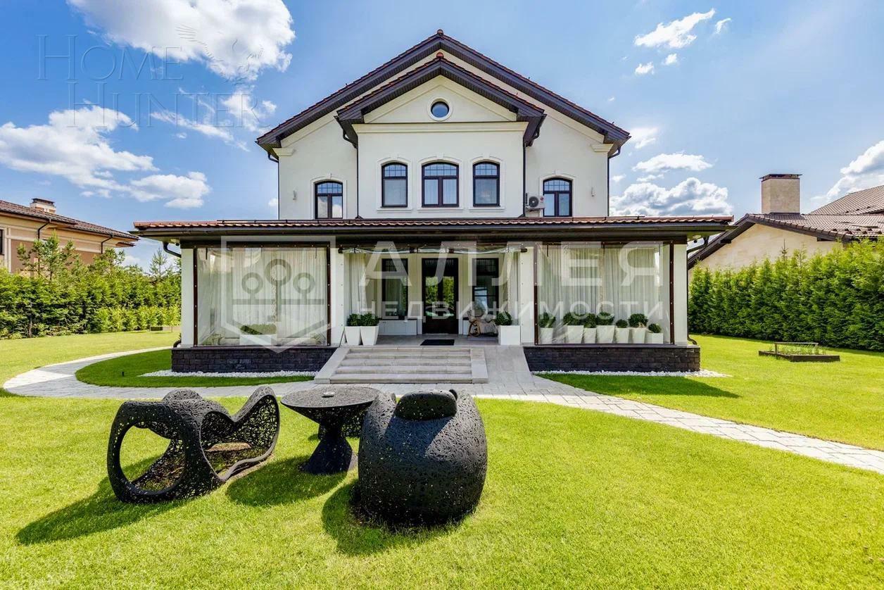 2-этажный коттедж 550 м² с отделкой