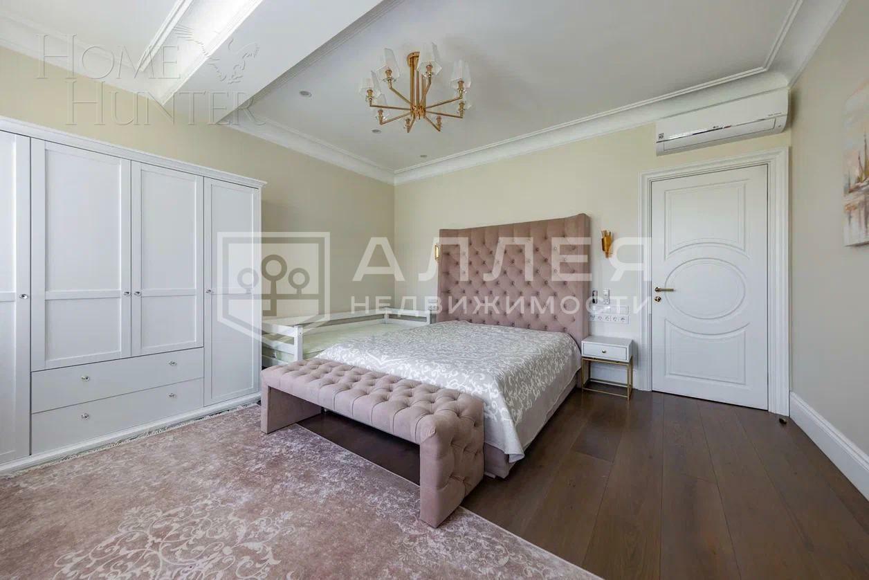 2-этажный коттедж 550 м² с отделкой