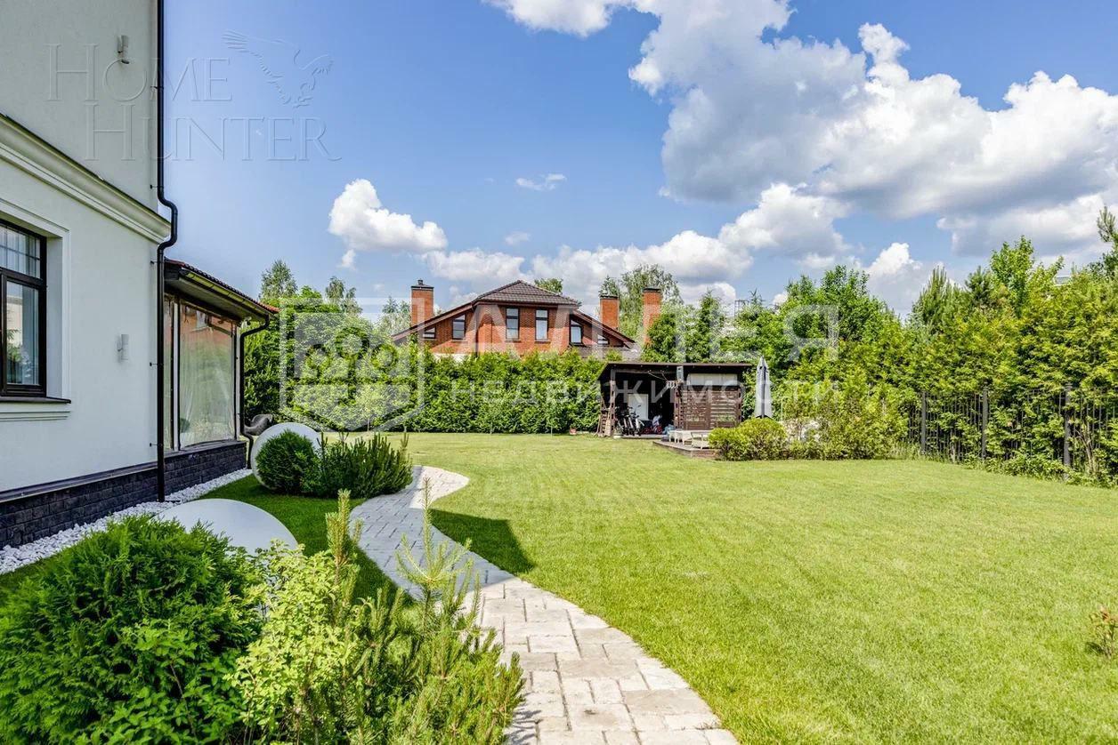 2-этажный коттедж 550 м² с отделкой