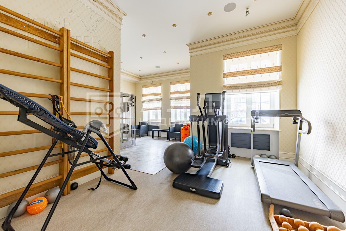 2-этажный коттедж 1 400 м² с отделкой