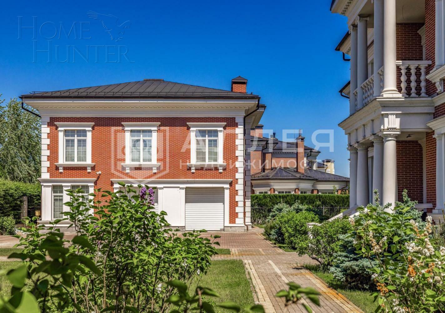 2-этажный коттедж 1 400 м² с отделкой