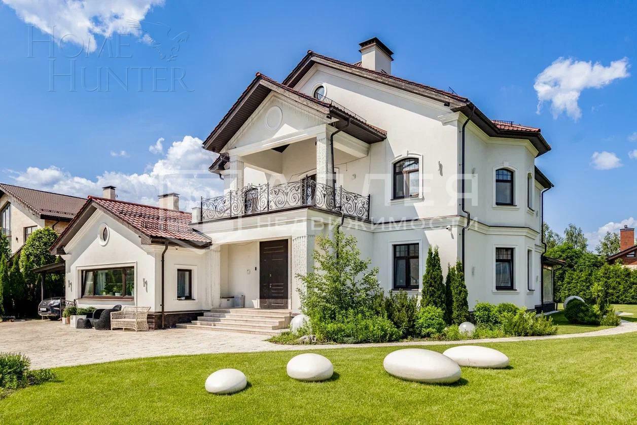 2-этажный коттедж 550 м² с отделкой