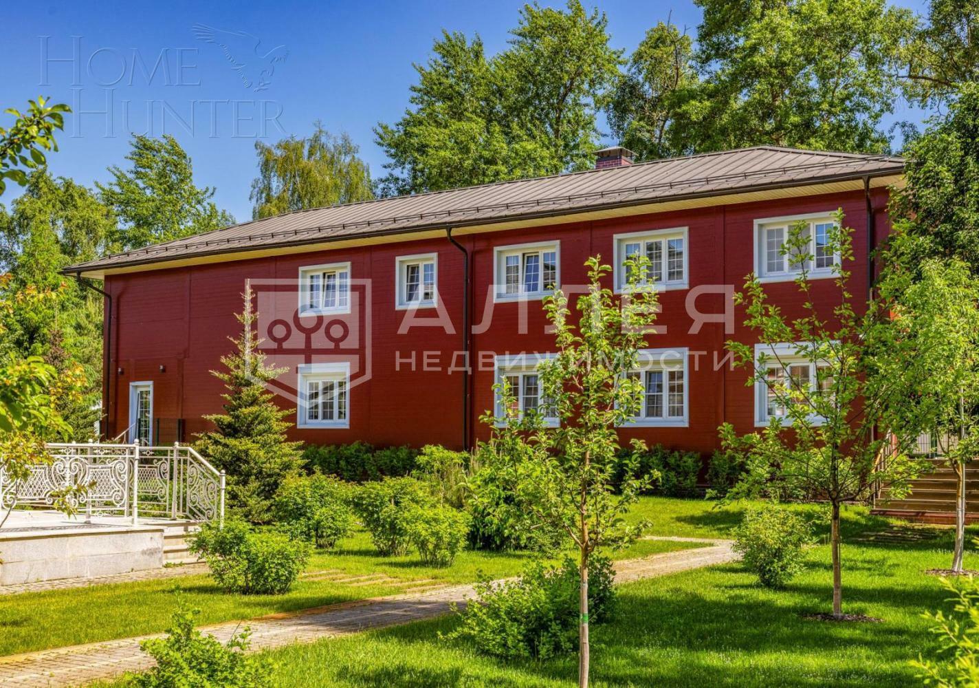 2-этажный коттедж 1 400 м² с отделкой