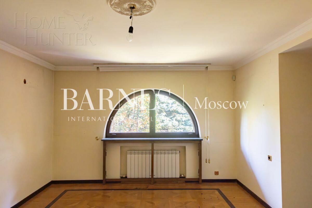 2-этажный коттедж 600 м² без отделки