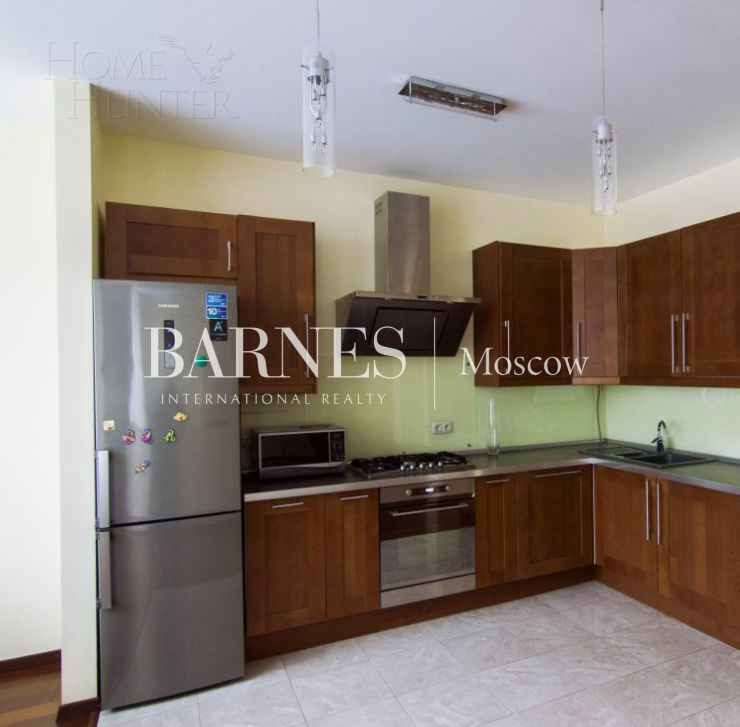 2-этажный таунхаус 280 м² с отделкой