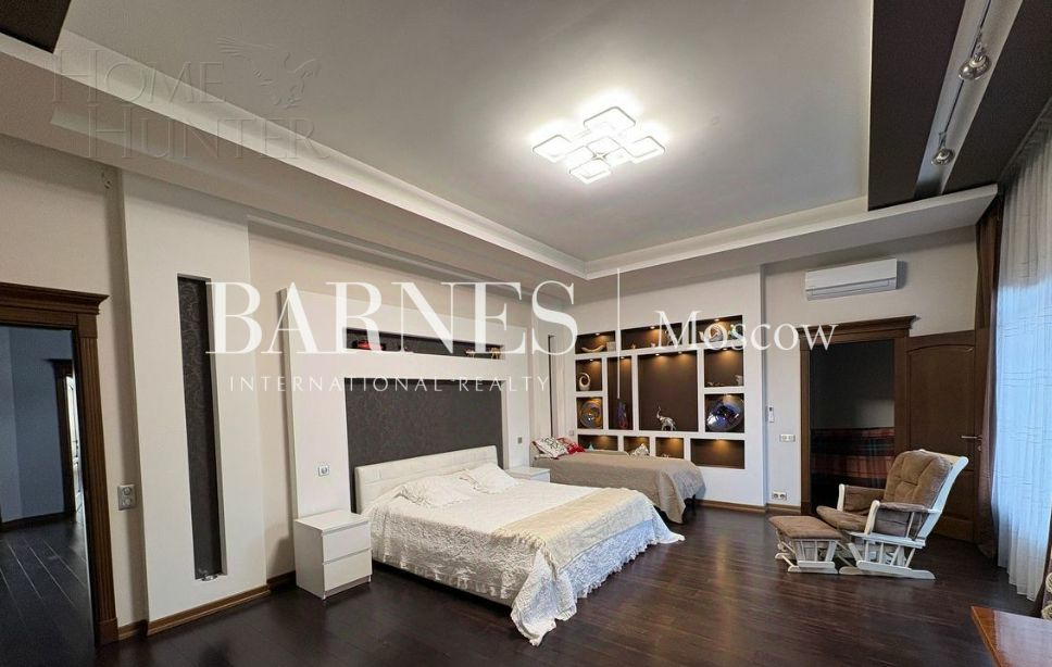 2-этажный коттедж 500 м² с отделкой