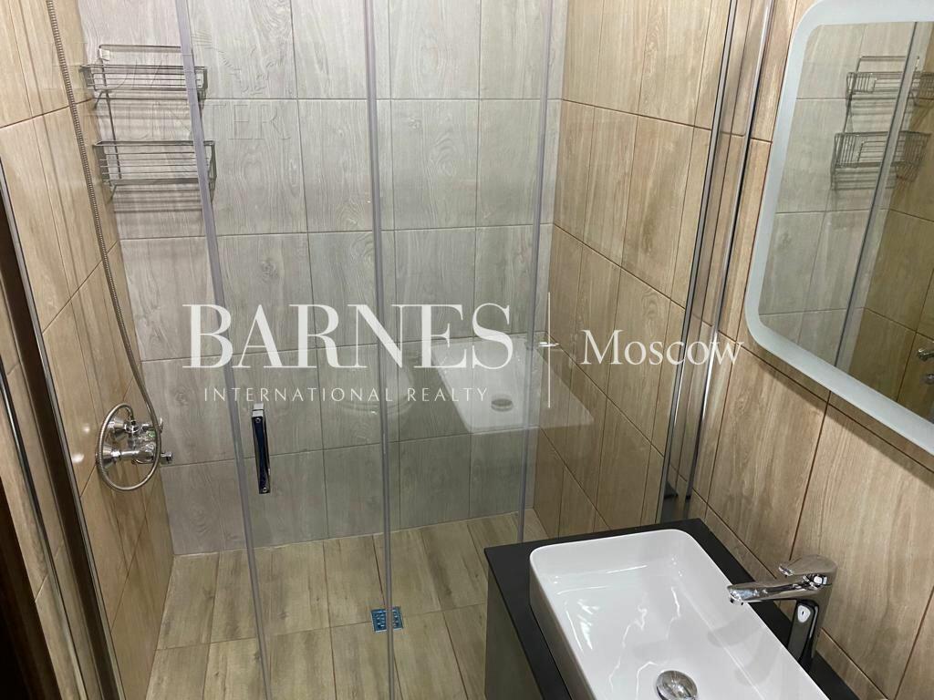 2-этажный коттедж 650 м² с отделкой