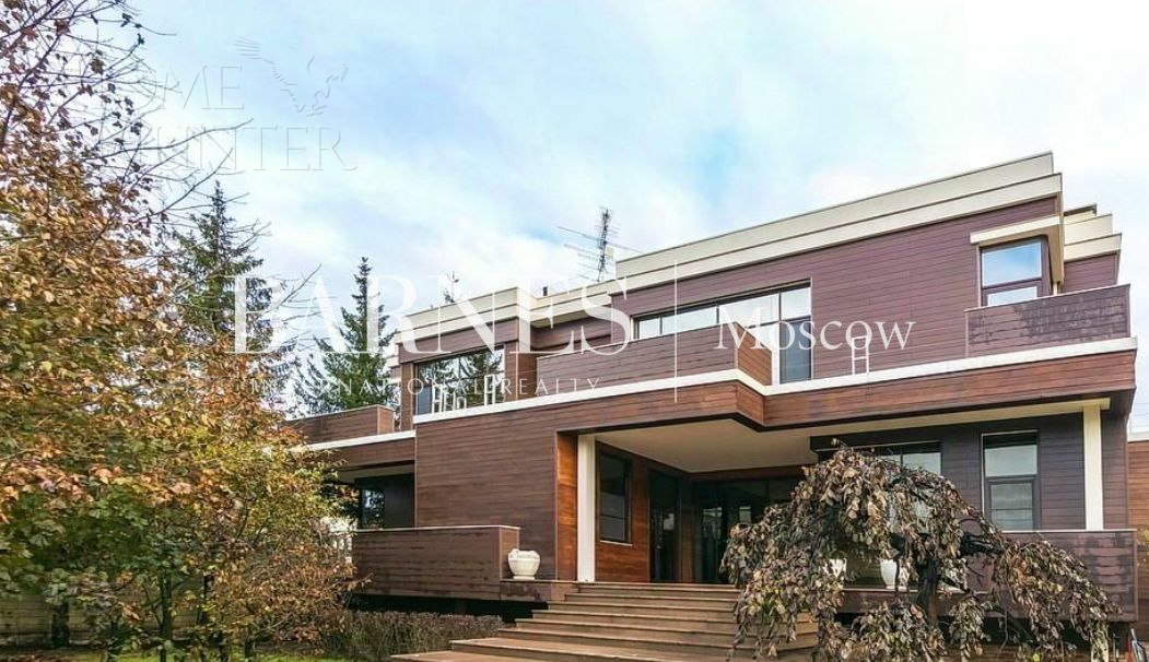 2-этажный коттедж 1 200 м² с отделкой