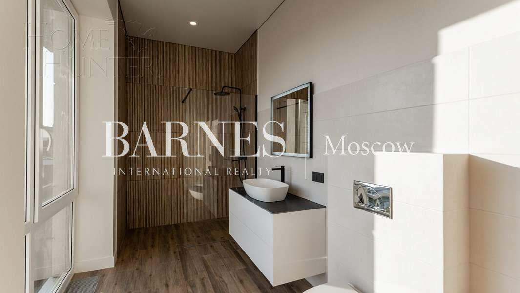 2-этажный коттедж 400 м² с отделкой