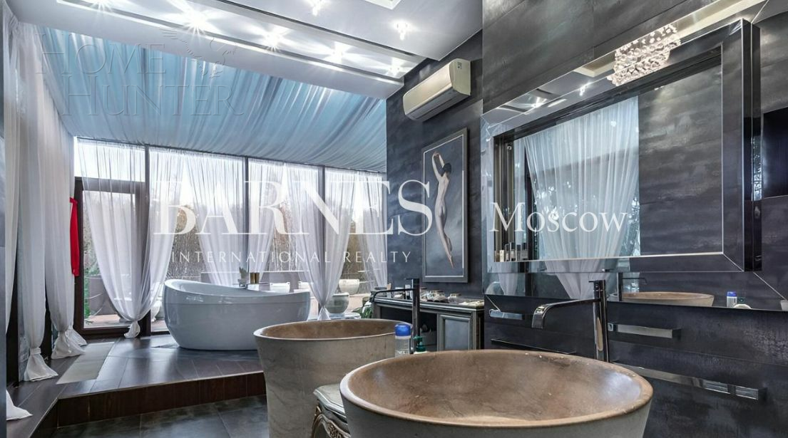 2-этажный коттедж 1 200 м² с отделкой