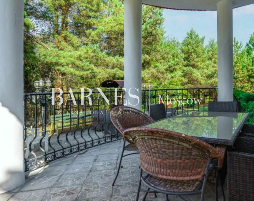 2-этажный коттедж 420 м² с отделкой