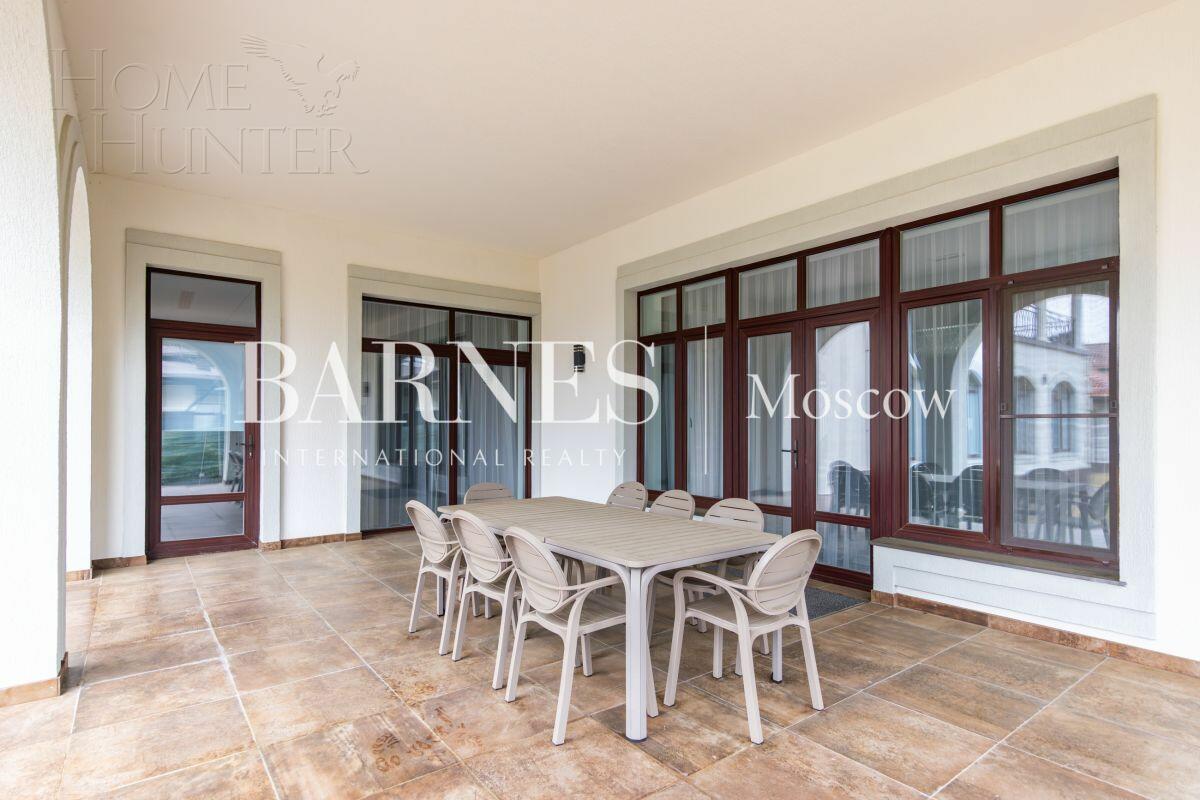 2-этажный коттедж 1 327 м² с отделкой