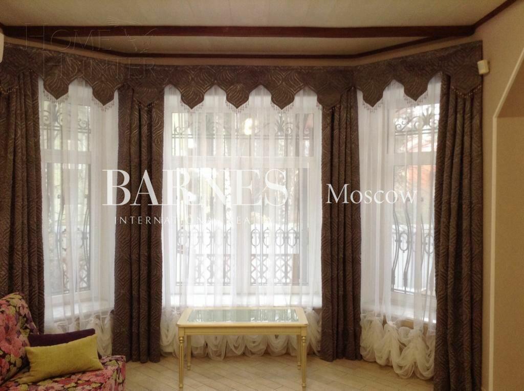 3-этажный коттедж 400 м² с отделкой