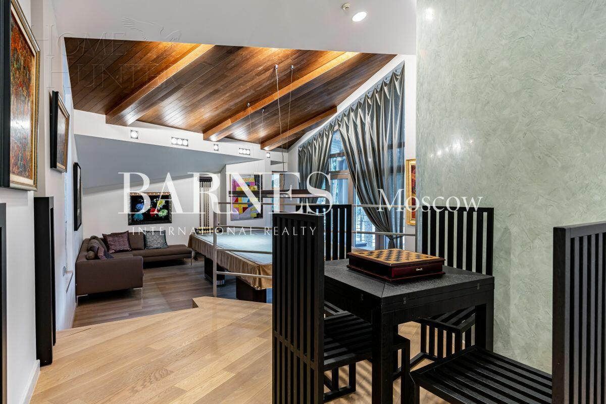 2-этажный коттедж 1 622 м² с отделкой