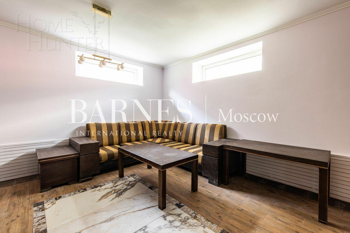 2-этажный коттедж 320 м² с отделкой