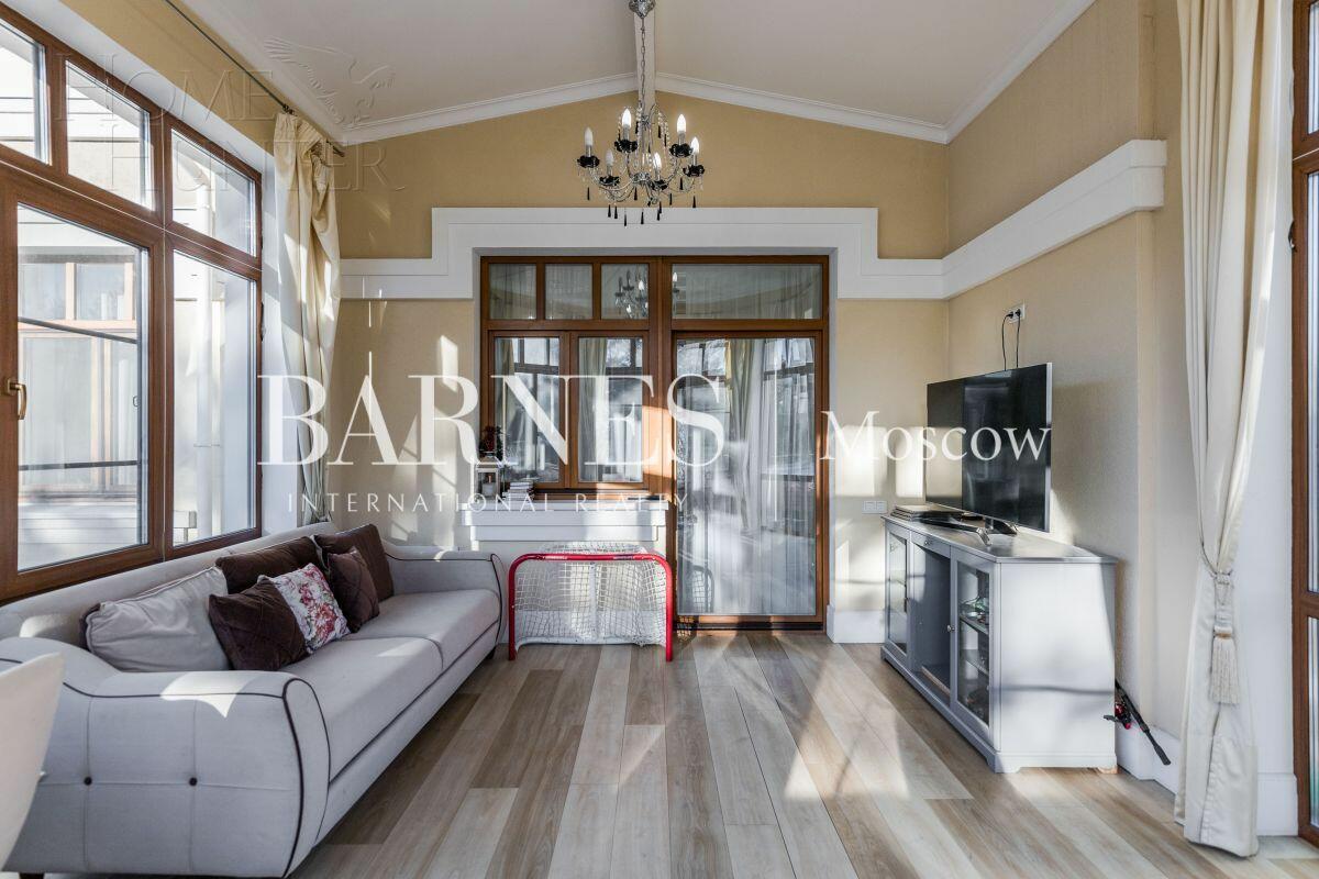 2-этажный коттедж 430 м² с отделкой