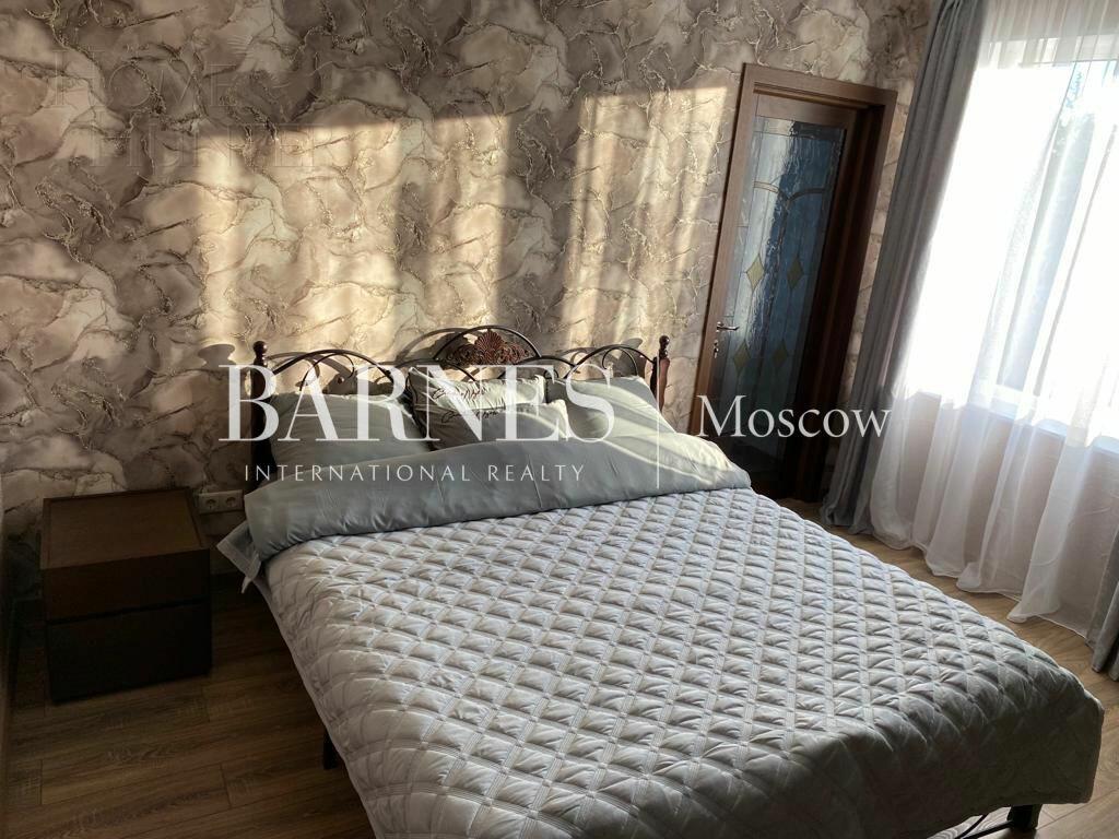 2-этажный коттедж 650 м² с отделкой