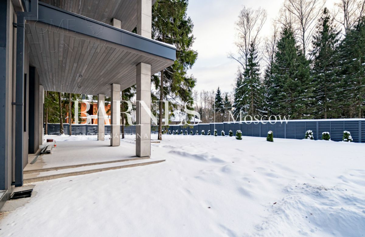 2-этажный коттедж 280 м² без отделки