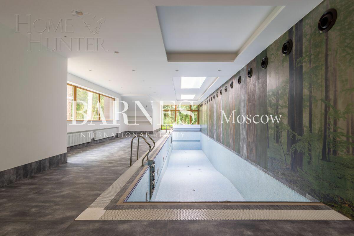 2-этажный коттедж 1 330 м² с отделкой