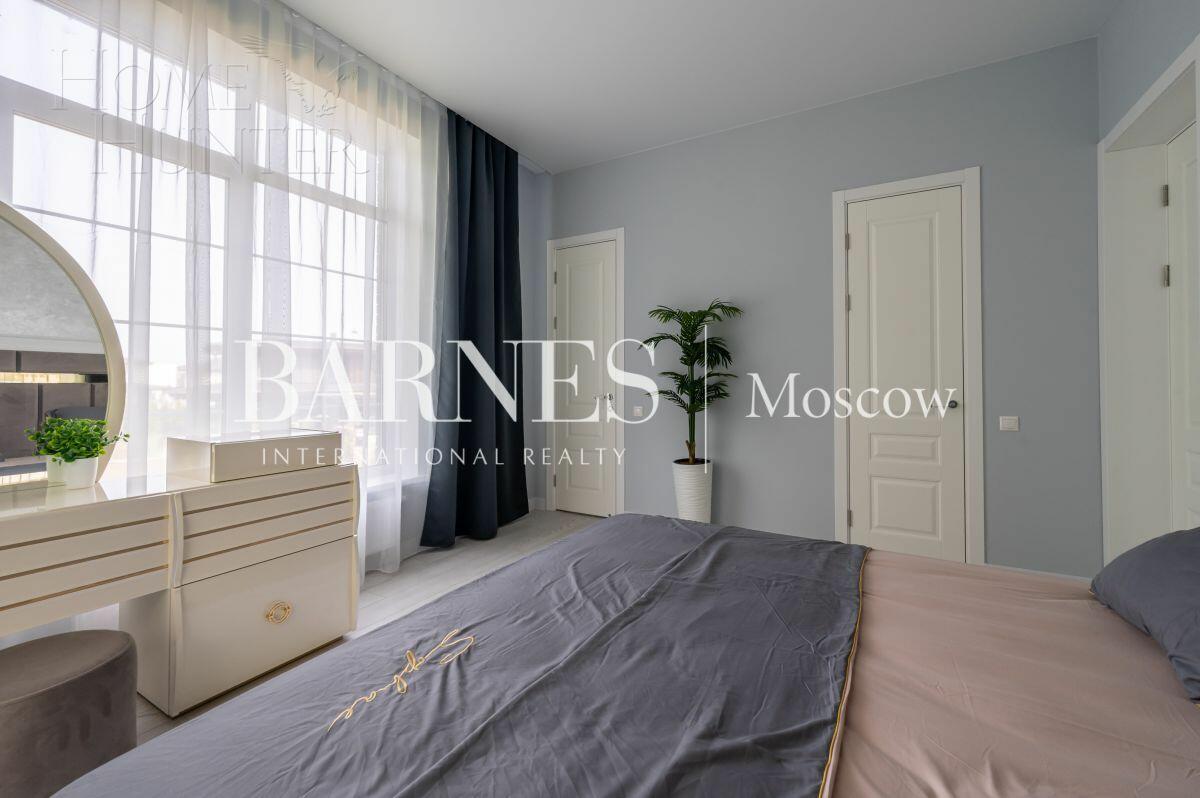 2-этажный коттедж 220 м² с отделкой