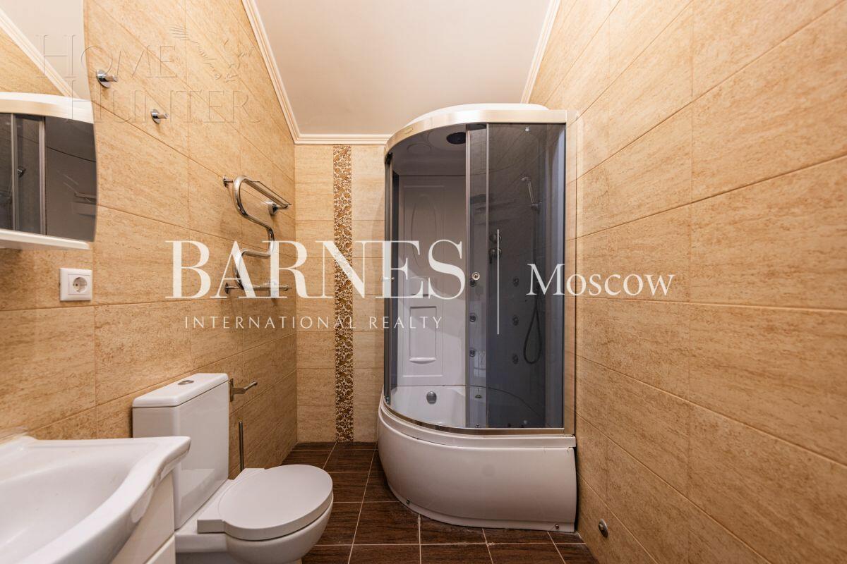 2-этажный коттедж 320 м² с отделкой