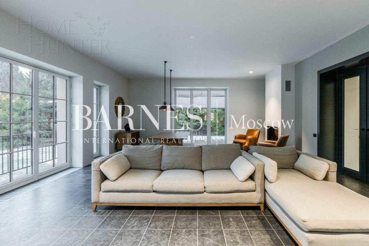 2-этажный коттедж 467 м² с отделкой