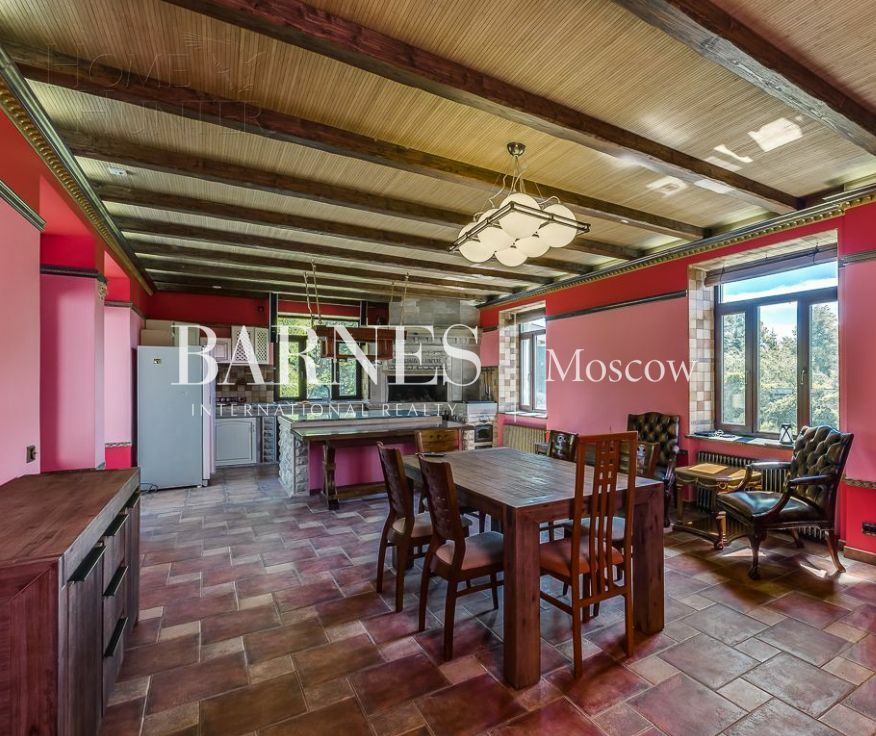 2-этажный коттедж 760 м² с отделкой