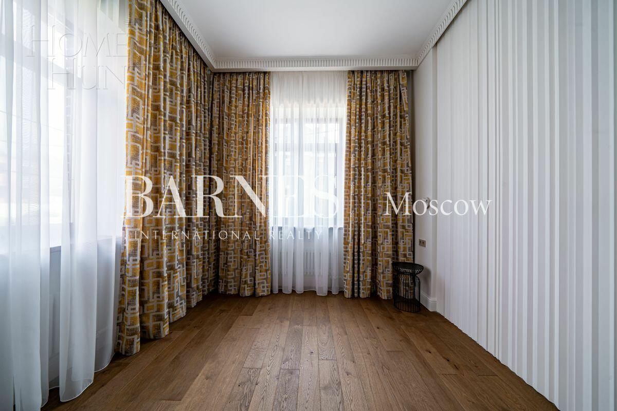 2-этажный коттедж 335 м² с отделкой