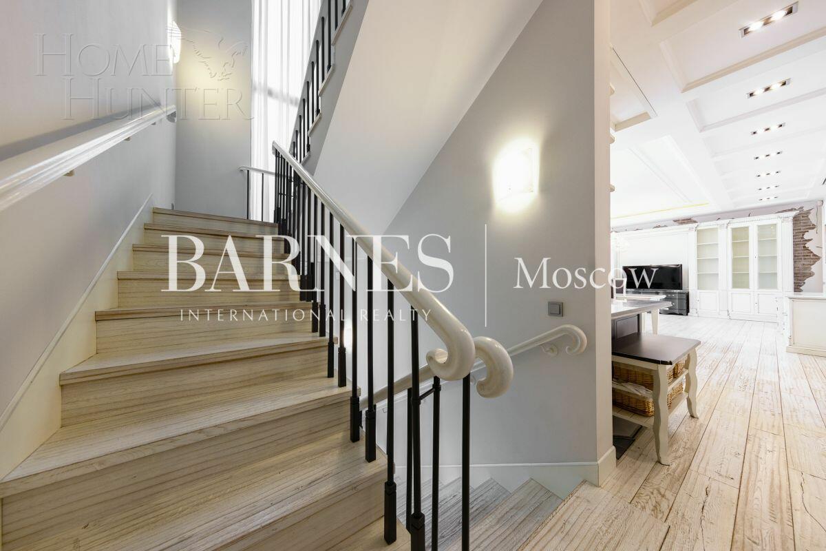 2-этажный таунхаус 430 м² с отделкой