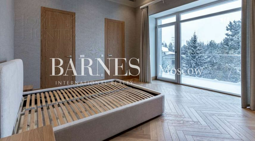 2-этажный коттедж 338 м² с отделкой