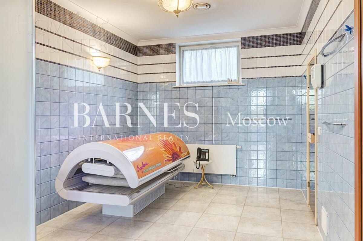 2-этажный коттедж 782.7 м² с отделкой