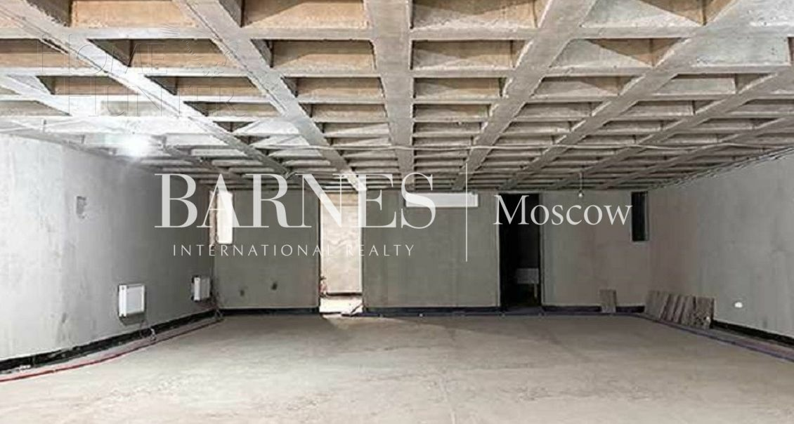 2-этажный коттедж 2 100 м² без отделки