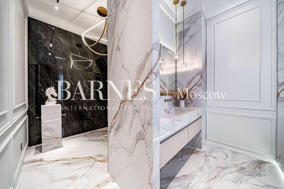 2-этажный коттедж 491 м² с отделкой