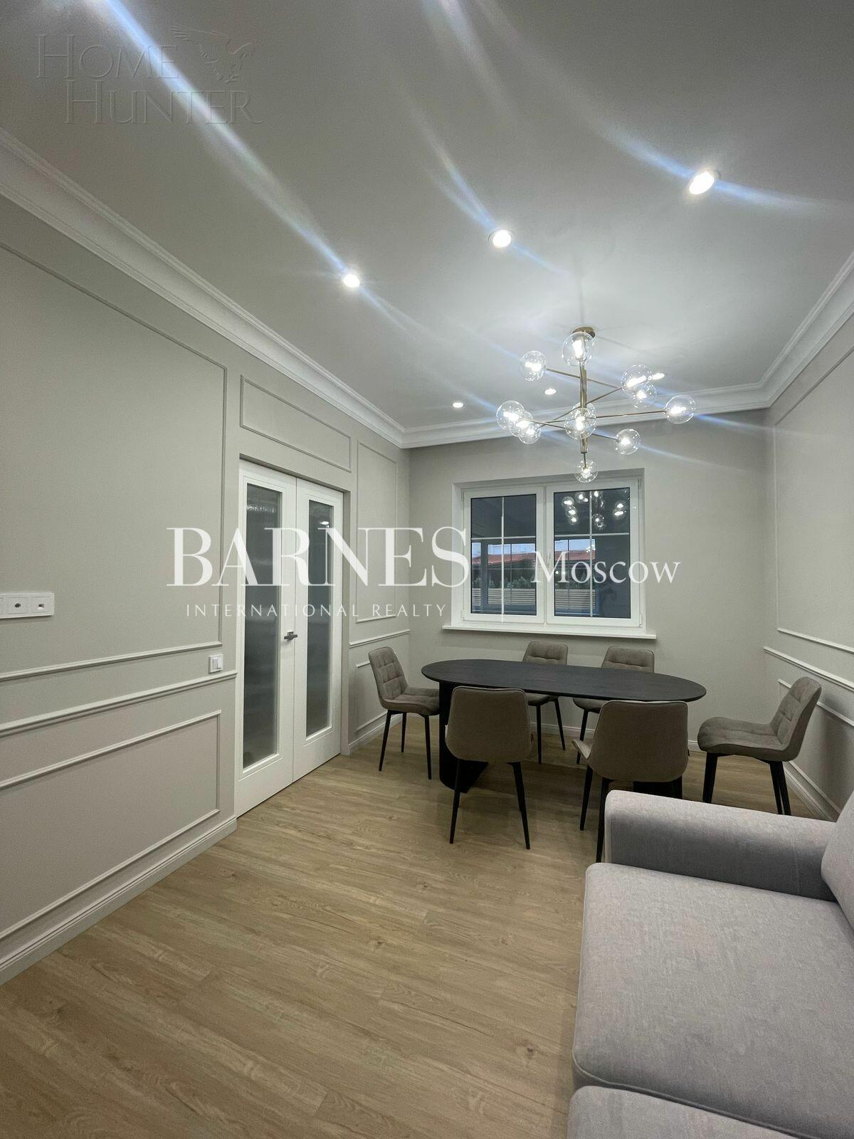 2-этажный таунхаус 220 м² с отделкой